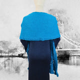 Foulard Blue tricoté à la main en alpaga et laine vue 3